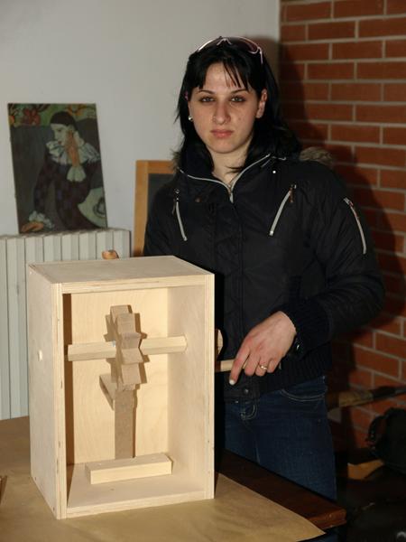 strumento musicale in legno.jpg
